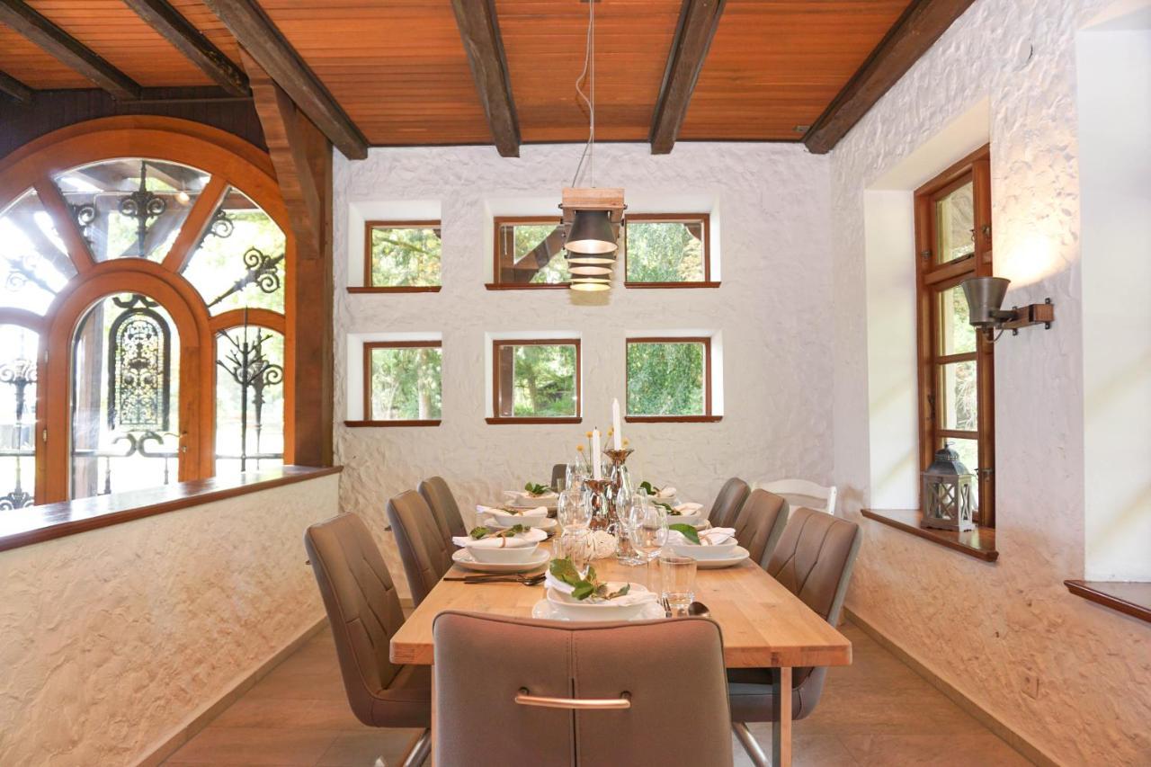 Ruhe Unter Reet-Haus Mit Sauna, Whirlpool Und Kamin Gnarrenburg Exterior foto